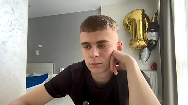 SoloFury Webcam Show