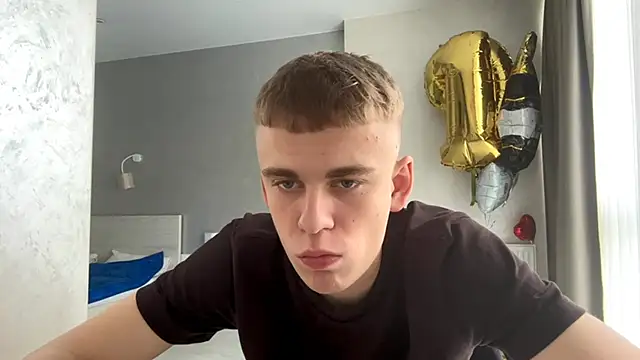 Вебкам-шоу SoloFury