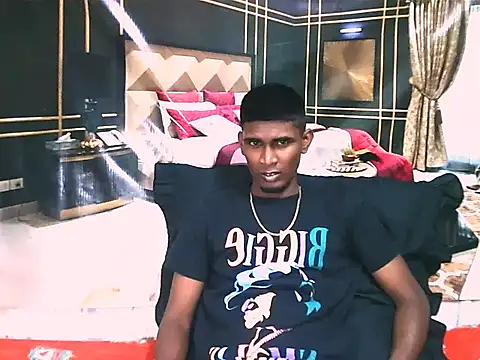 Chat +18 de IndianThuggin ao vivo
