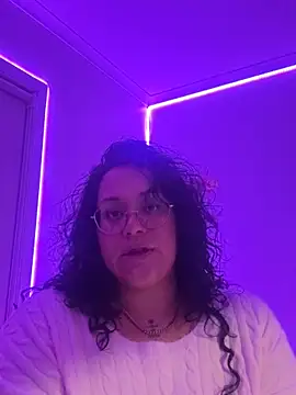 Chat XXX en directo de IslandBadee