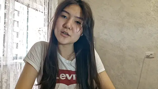 LimpedFlyby Chat XXX live