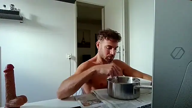 alpha-hunk Live XXX-Chat