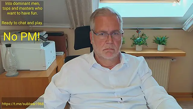 Pertunjukan Kamera Web subbear1968