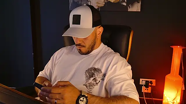 AngeloEricn Live XXX chat