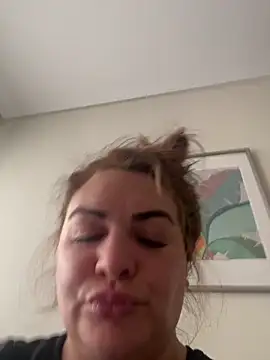 HeyBABYGIRL Live XXX-chat