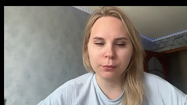 Thalia__Star: απευθείας συνομιλία ΧΧΧ