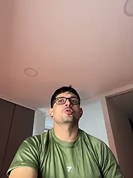 عرض كام TroyeSavage