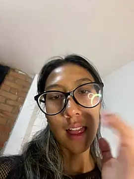 Chat +18 de StefanyLuxe_18 ao vivo