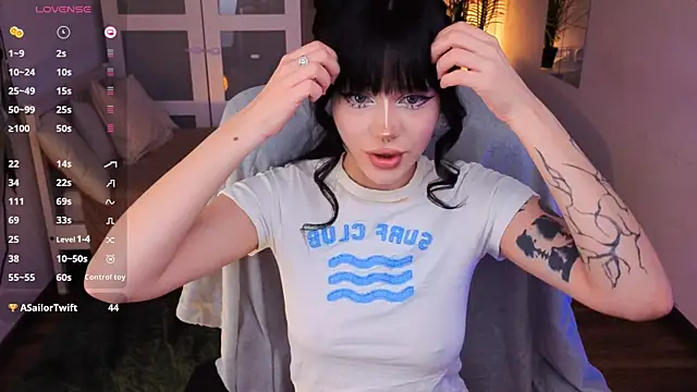 แชท XXX สดของ kittenlolla