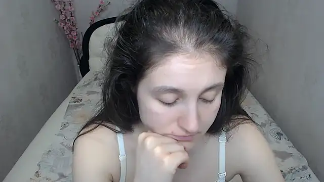 Holliy_Cooper Live XXX-Chat