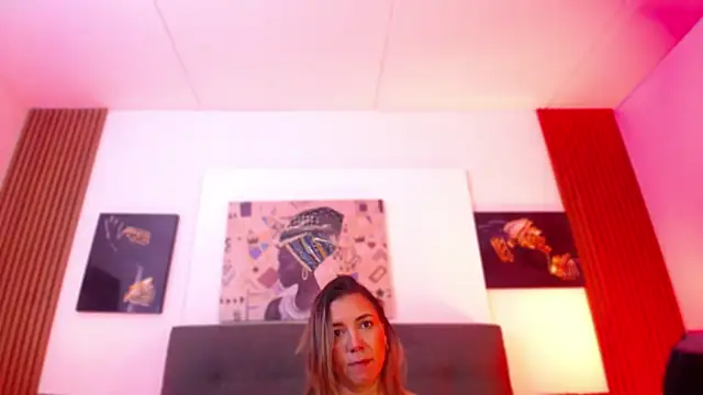 Chatroom XXX en direct de milfsecret69