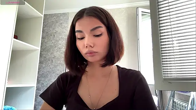 MarylnMonnier Live XXX Chat