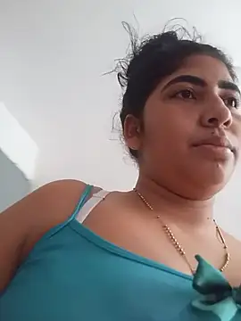 Show modela KENDRA-6-9 na web-kameri
