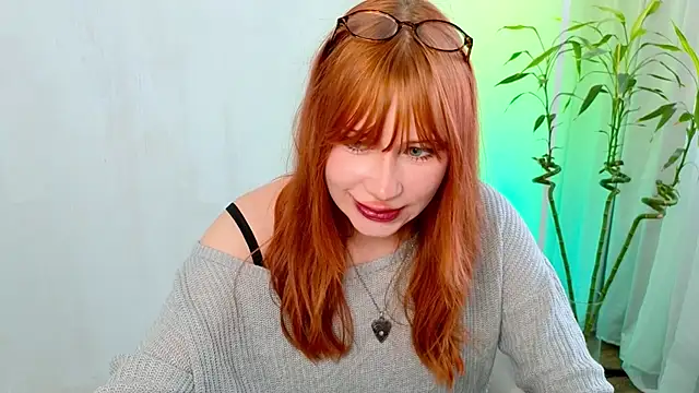 Show modela Fleur_Fox na web-kameri