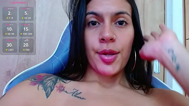 Chat +18 de sexygoddesskarol ao vivo