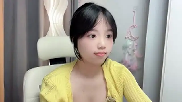 Yanys521 Live XXX-Chat