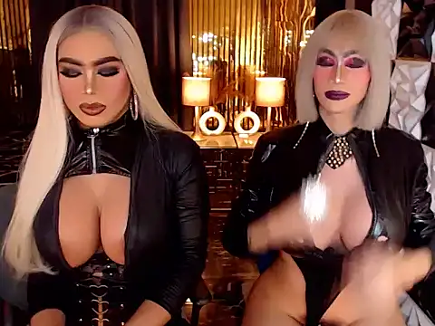 Webkamerová show MonstrousCockDiva