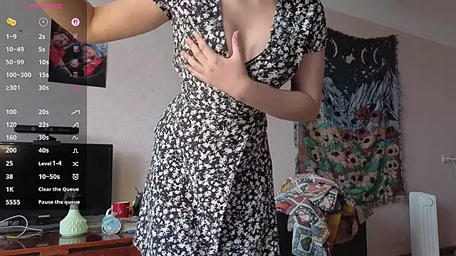 MiaLovelyOnen Live XXX chat