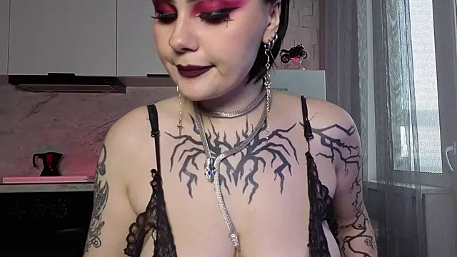 IntrigueYourDay's Live XXX Chat