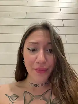 Chat XXX ao vivo de SaintSquirt