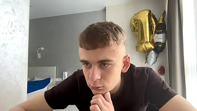 SoloFury 现场XXX聊天