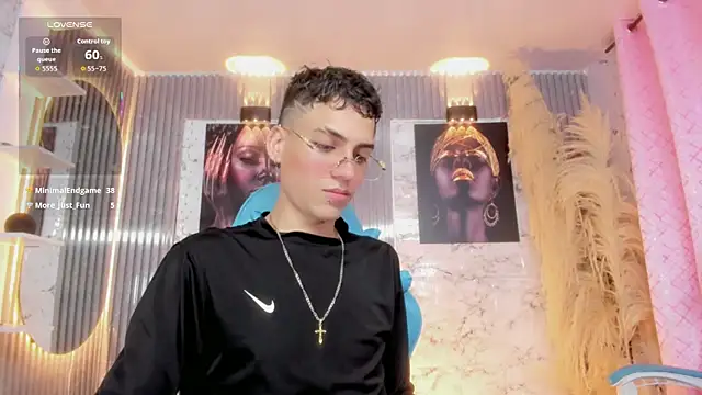 latino_boyy_ Webcamshow