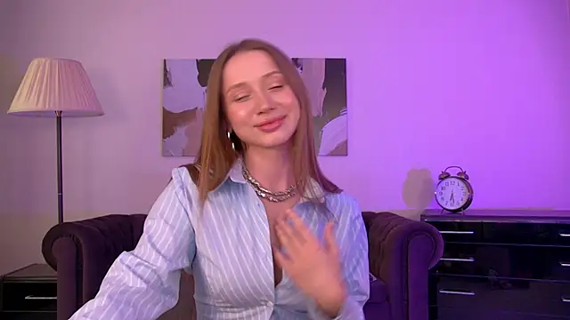 Chat +18 de LoraVey ao vivo