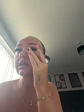 Show de Vanillaheavennn na webcam