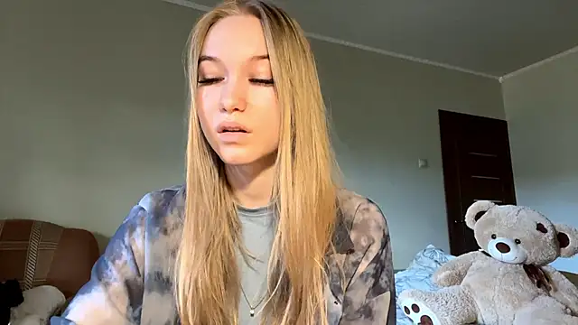 CastiMelion's Live XXX Chat
