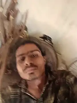 Yash_Sharma18 webkamerás műsora