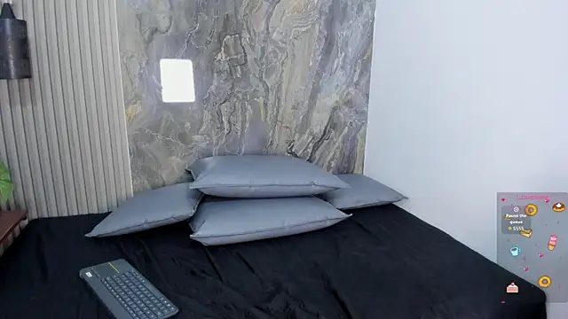 دردشة ScarletDollxxx الجنسية المباشرة