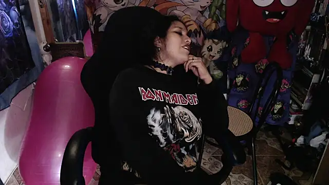 Chat XXX en directo de kureiji_hentaii