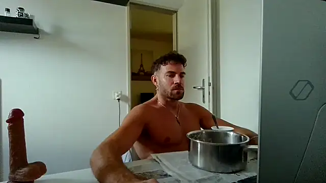 alpha-hunk's Live XXX Chat