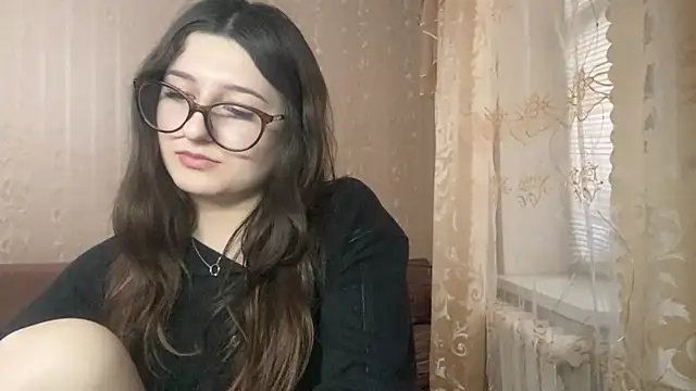 DonnieBooton Adlı Modelin Canlı XXX Sohbeti