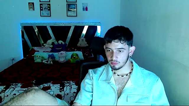 Sebasxxl12's Live XXX Chat