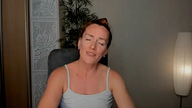 دردشة RebeccaMartinez الجنسية المباشرة