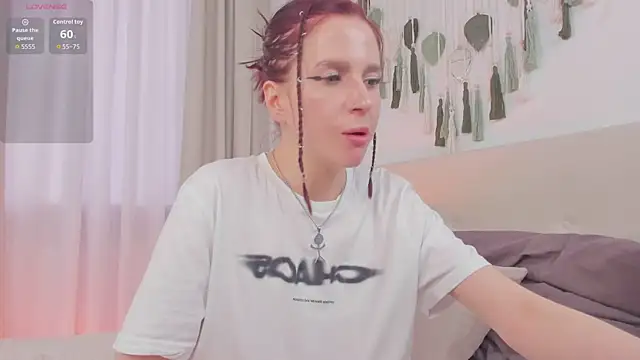 Chat +18 de Sonya_Miler ao vivo