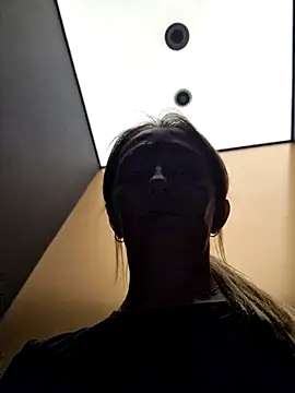 Miss____Mia_'s Webcam Show