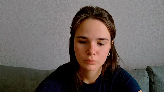 May_Bloom's Live XXX Chat