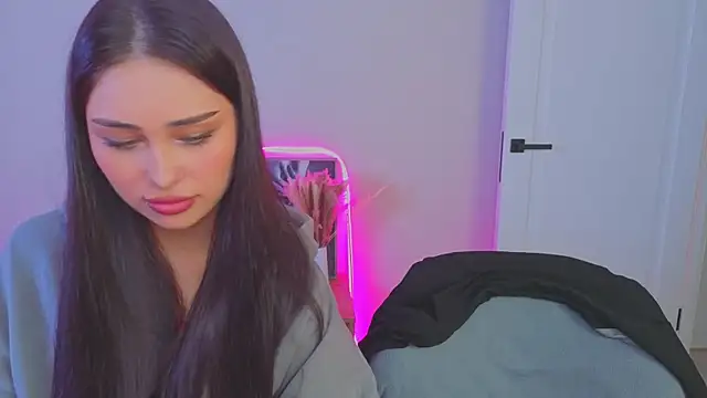 Sofia_Plump 在線直播表演