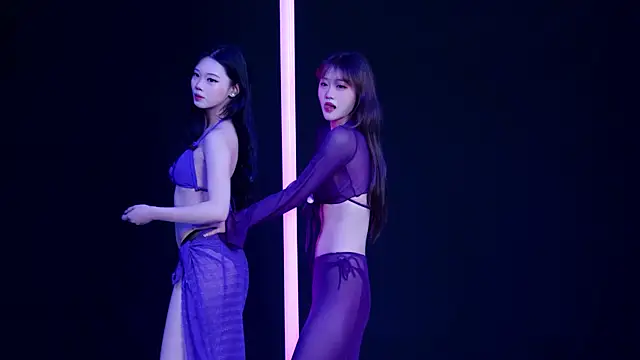 QianxiGirl-8888のライブXXXチャット