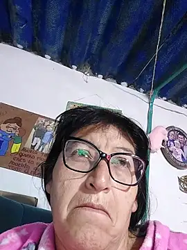 clarita_01's Live XXX Chat