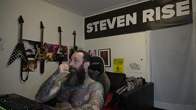 Živý XXX chat StevenRiseNYC