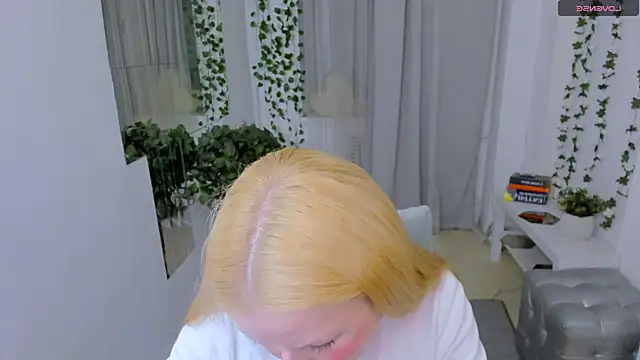 ห้องแชทสดของ Laly_Peach