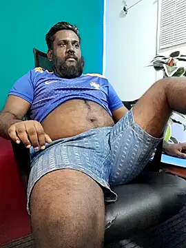 Rayansmith_ লাইভ XXX চ্যাট
