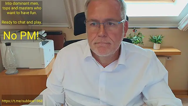 subbear1968n Webbikameraesitys