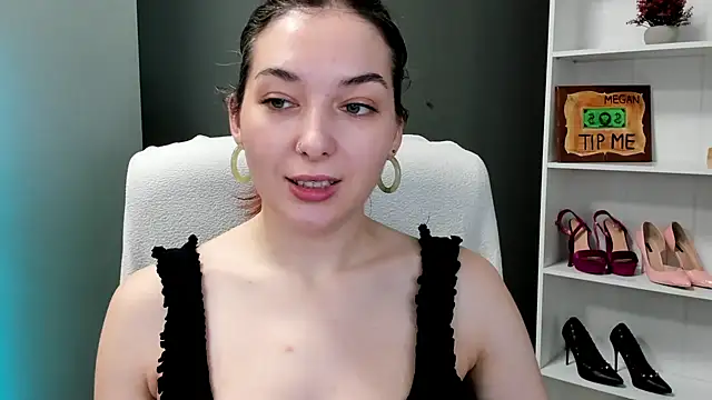 Онлайн чат XXX Meagn_Extasy
