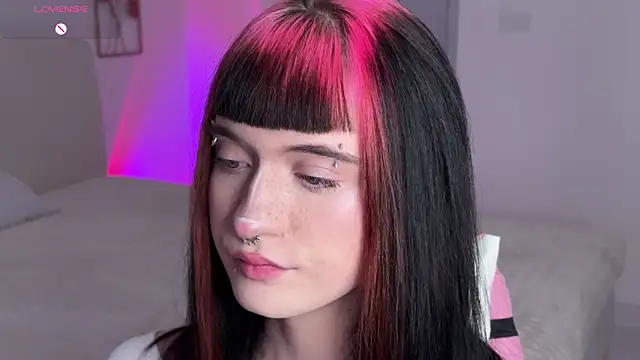 Chat +18 de Vailyreb_ ao vivo