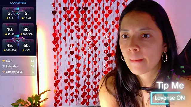 Chat +18 de Sarasavage ao vivo