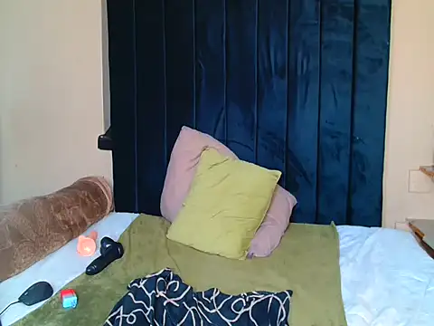 CaramelCandyxx's Live XXX Chat
